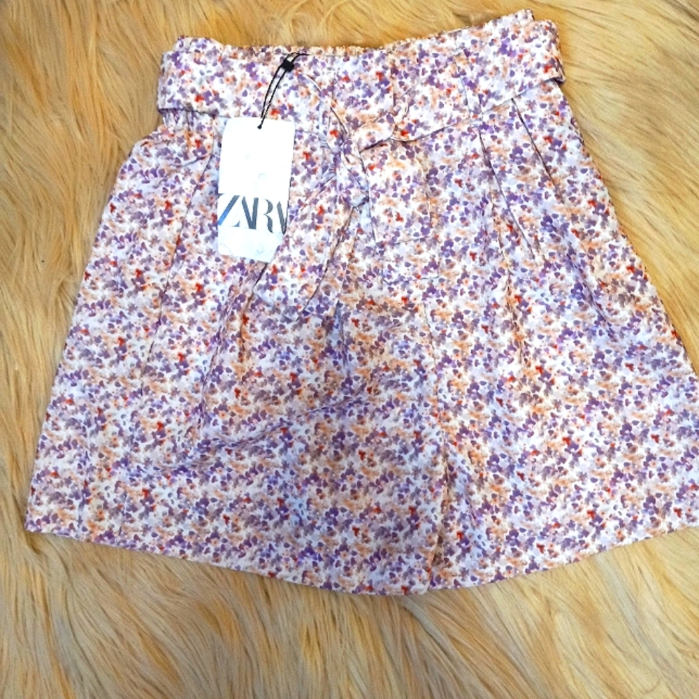 ZARA Short Casual Style Shorts